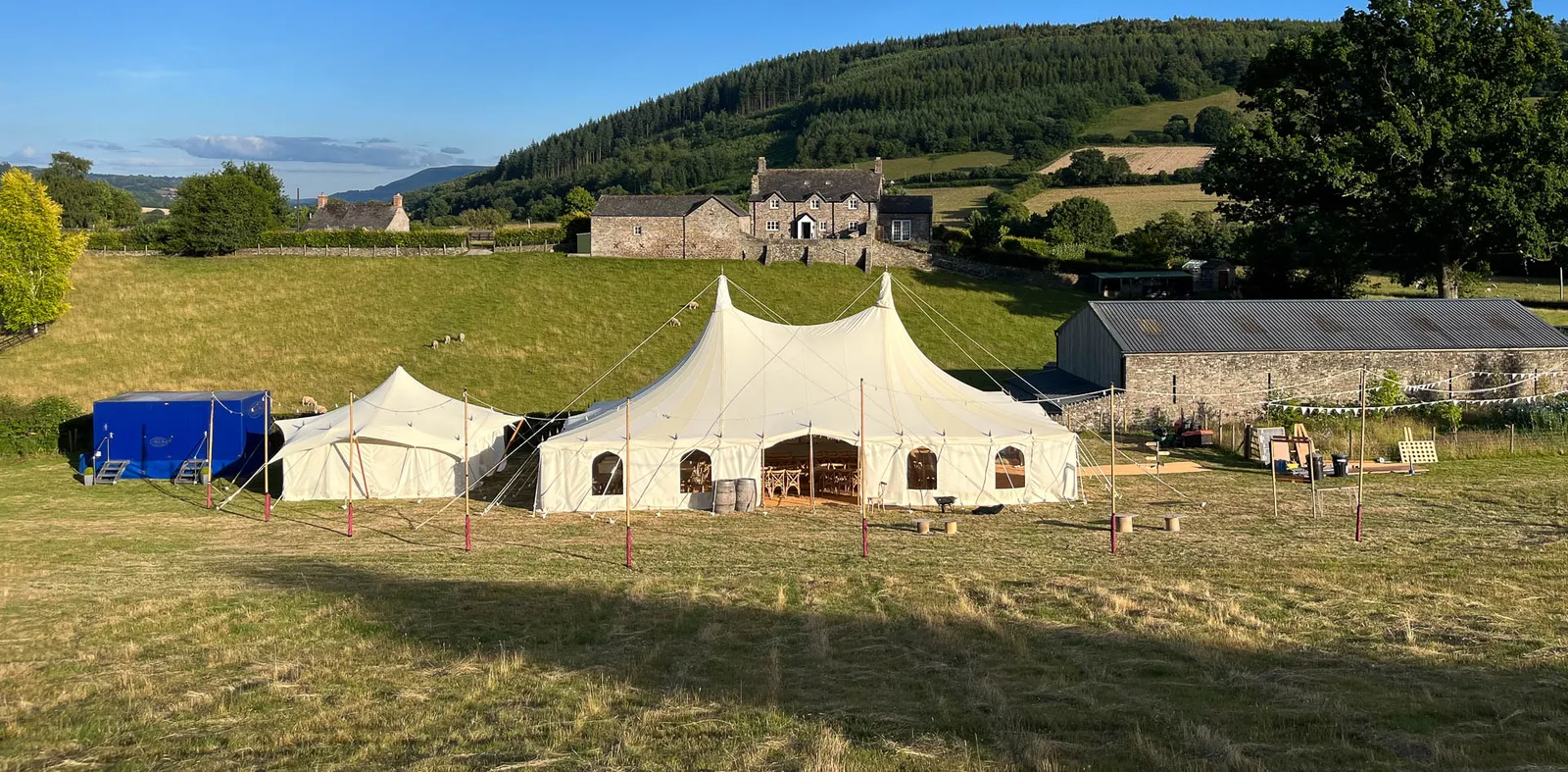to add beauty & atmosphere to your event